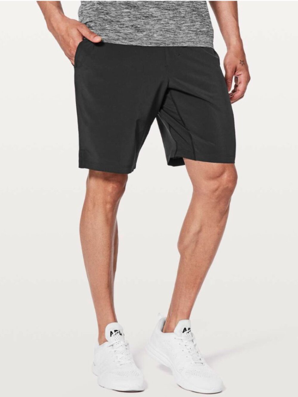 Lululemon Men's T.H.E. Short *9" Black Lined Size Large